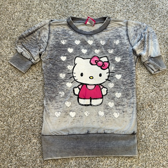 ‼️5/$25 Hello Kitty 3/4 Sleeve Tunic Top - Picture 1 of 5